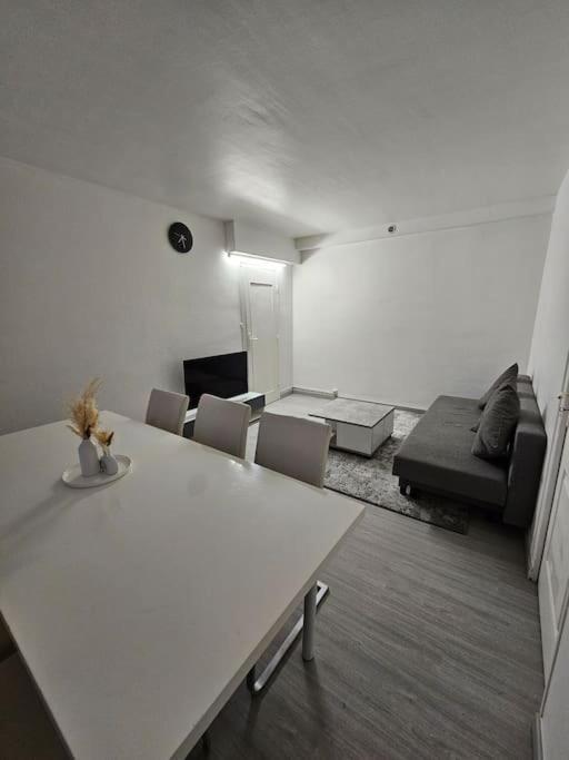 Bel Appartement A Choisy-Le-Roi Exterior photo